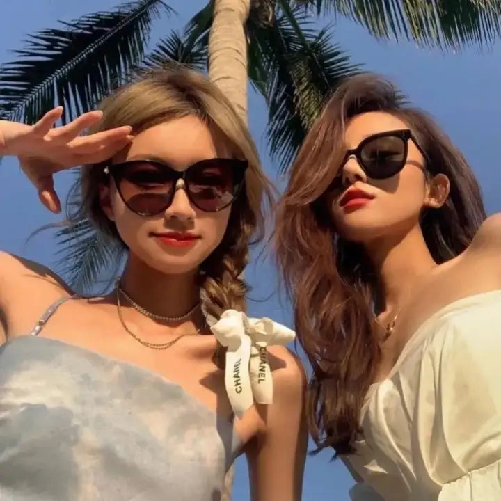 金光松美的四块石板